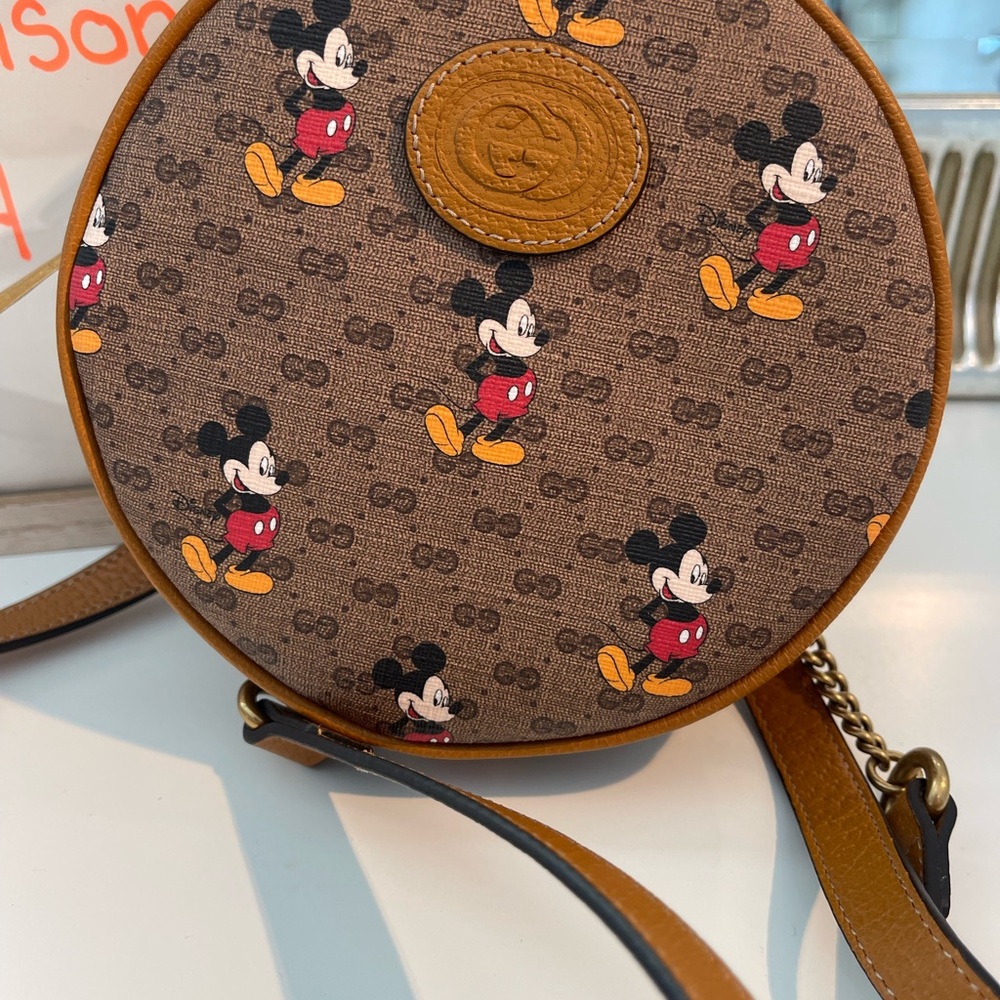 Brand new and authentic Gucci backpack - Picture 2 of 6